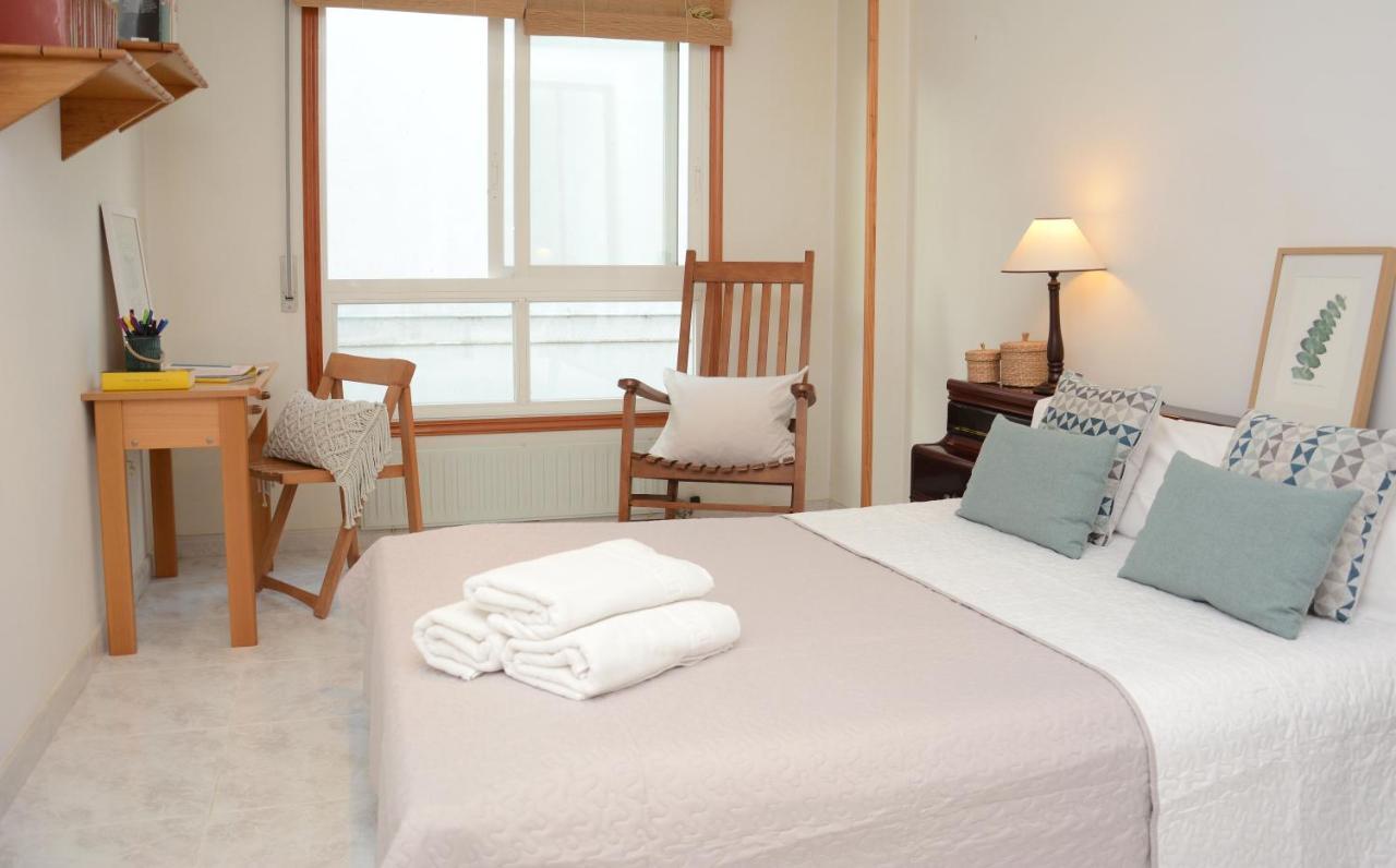 산신소 Desconectaengalicia Mantela, Vistas Puerto Deportivo, 20M Playa 아파트 외부 사진