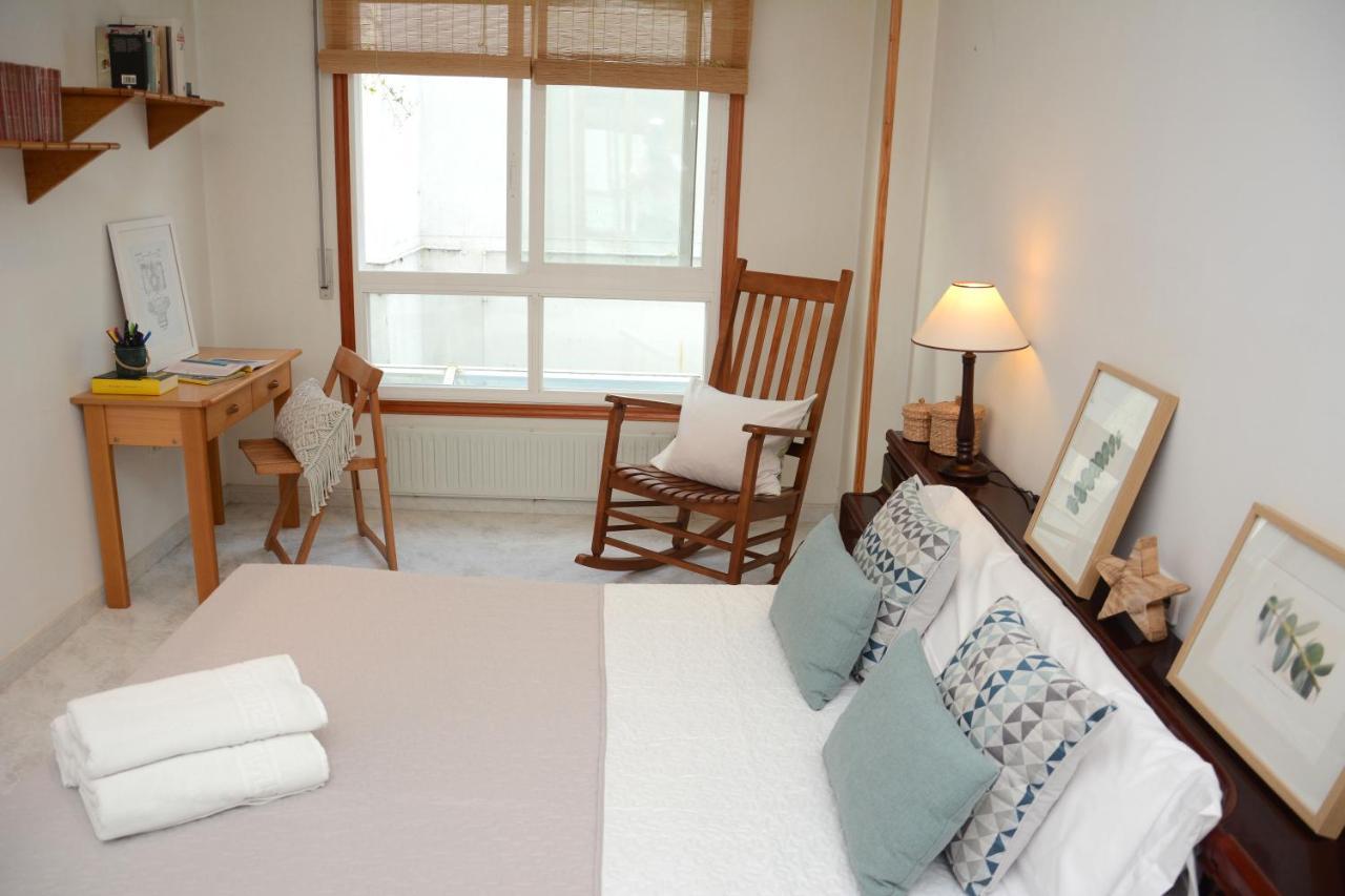 산신소 Desconectaengalicia Mantela, Vistas Puerto Deportivo, 20M Playa 아파트 외부 사진
